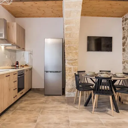 Dina's Cottage,near Balos And Elafonisi شقة
