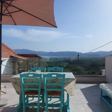 Dina's Cottage,near Balos And Elafonisi شقة Kaloudhianá